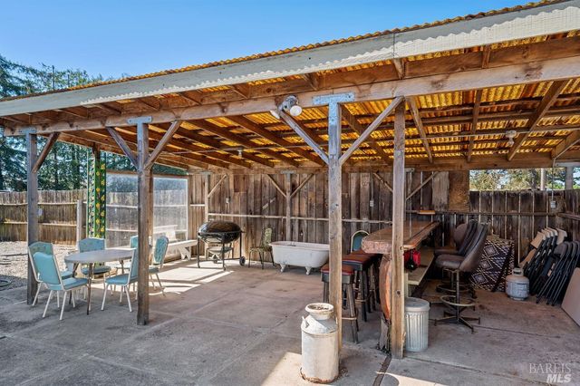 4091 Lakeville Hwy, Petaluma, CA 94954