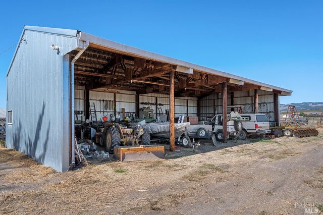 4091 Lakeville Hwy, Petaluma, CA 94954