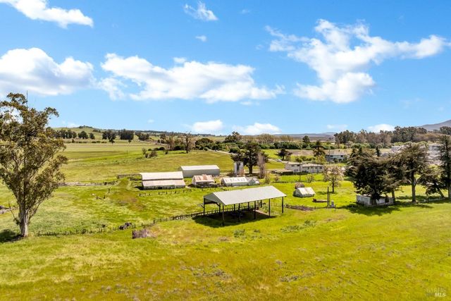 4091 Lakeville Hwy, Petaluma, CA 94954