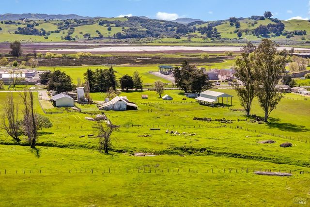 4091 Lakeville Hwy, Petaluma, CA 94954