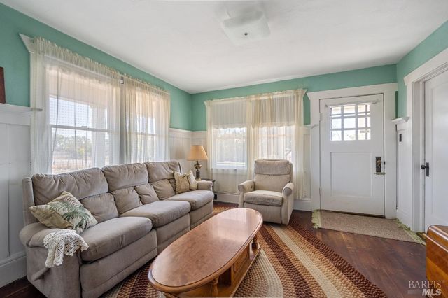 4091 Lakeville Hwy, Petaluma, CA 94954