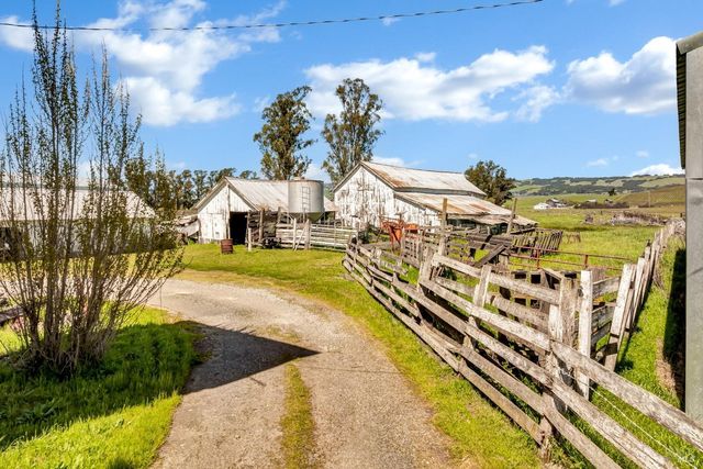 4091 Lakeville Hwy, Petaluma, CA 94954