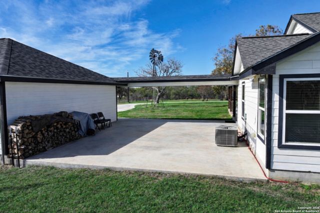 3250 Sandy Elm, La Vernia, TX 78121