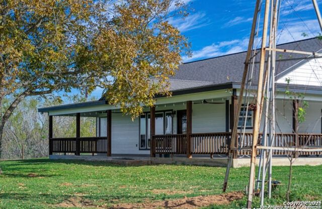 3250 Sandy Elm, La Vernia, TX 78121