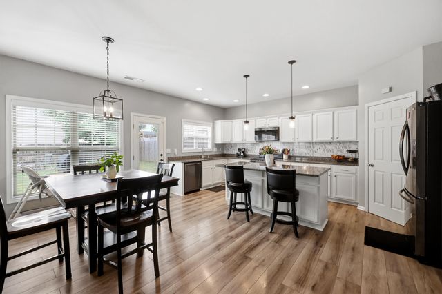 2849 Satin Leaf Park, Lexington, KY 40511