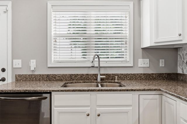 2849 Satin Leaf Park, Lexington, KY 40511