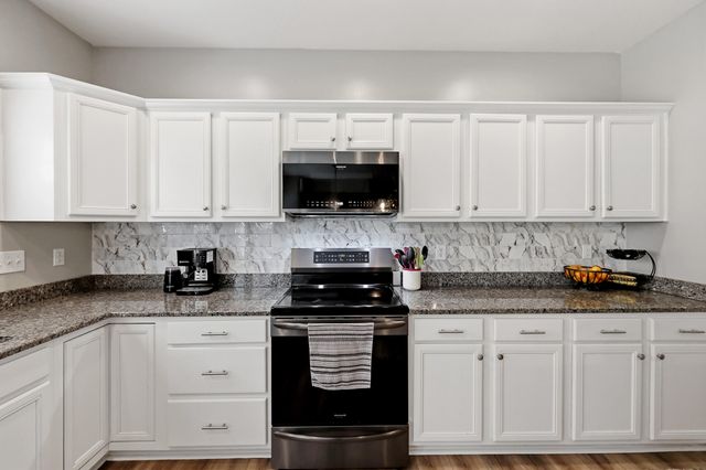 2849 Satin Leaf Park, Lexington, KY 40511