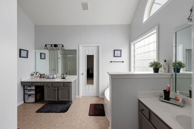 2849 Satin Leaf Park, Lexington, KY 40511