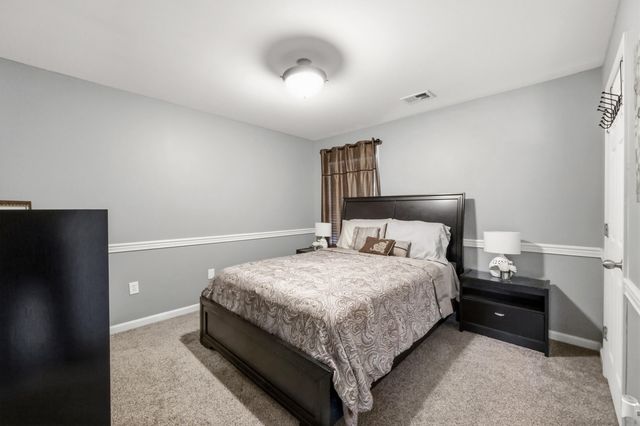 2849 Satin Leaf Park, Lexington, KY 40511