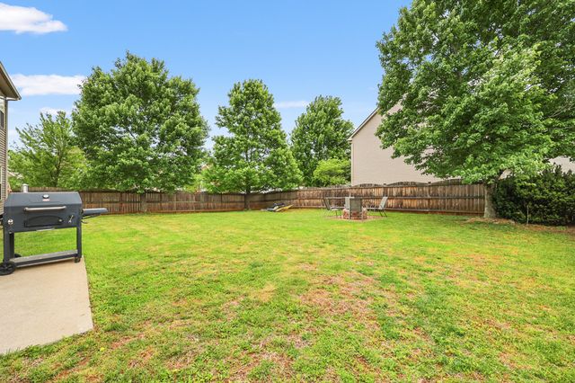 2849 Satin Leaf Park, Lexington, KY 40511