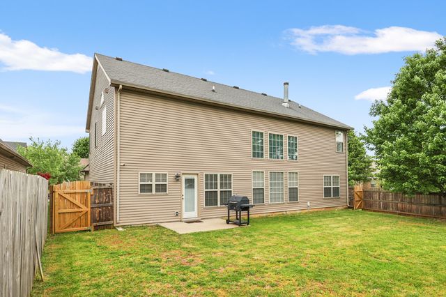2849 Satin Leaf Park, Lexington, KY 40511