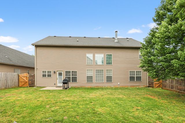 2849 Satin Leaf Park, Lexington, KY 40511