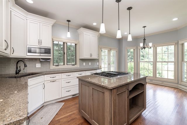 7942 S 12th Street, Kalamazoo, MI 49009