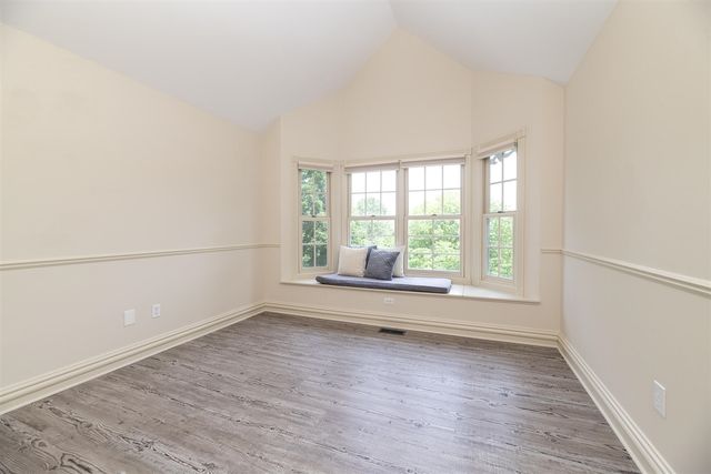 7942 S 12th Street, Kalamazoo, MI 49009
