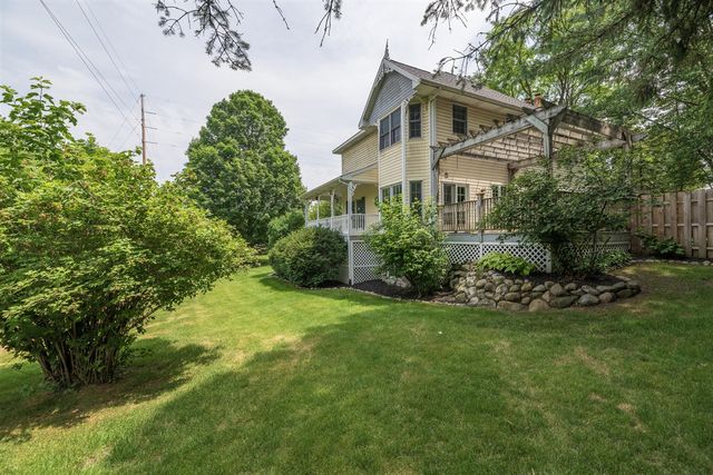 7942 S 12th Street, Kalamazoo, MI 49009