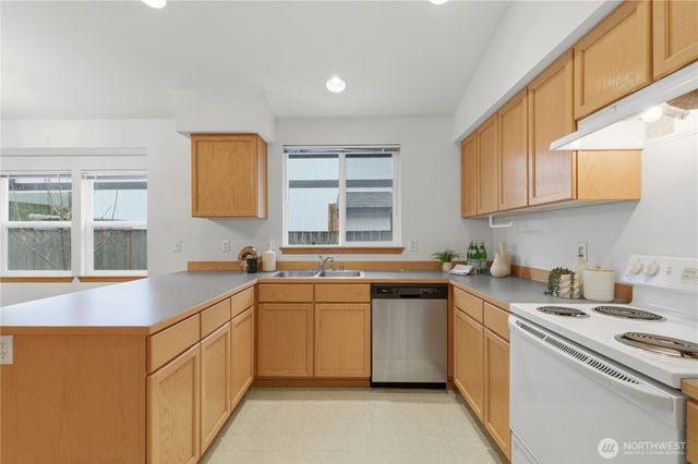 8018 65th Drive NE, Marysville, WA 98270