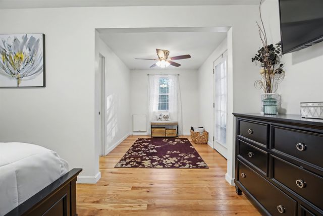 42 Kendall Pond Road, Derry, NH 03038