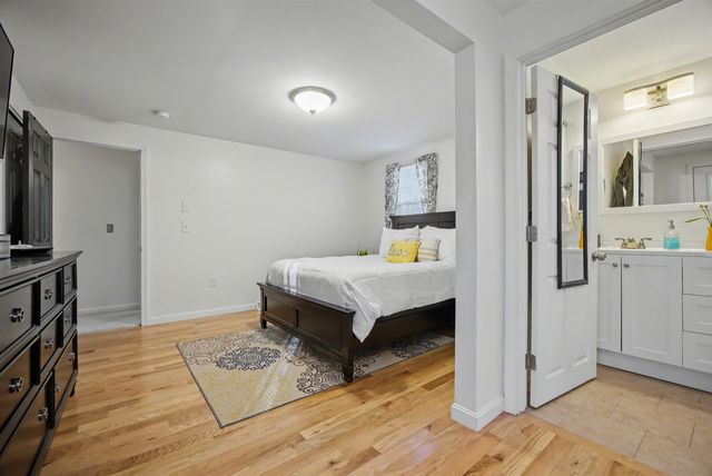 42 Kendall Pond Road, Derry, NH 03038