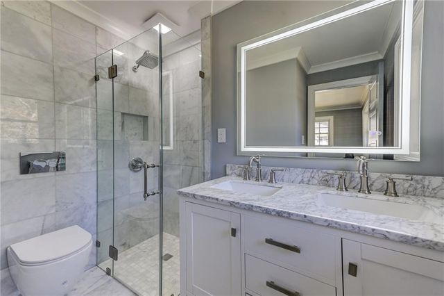 2325 Elmwood SE Circle, Atlanta, GA 30339