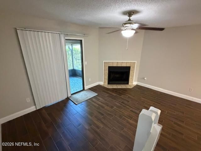 8300 PLAZA GATE Lane 1193, Jacksonville, FL 32217