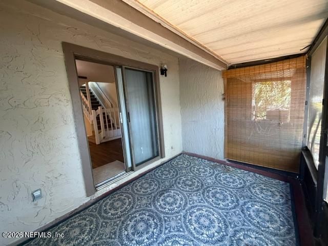 8300 PLAZA GATE Lane 1193, Jacksonville, FL 32217