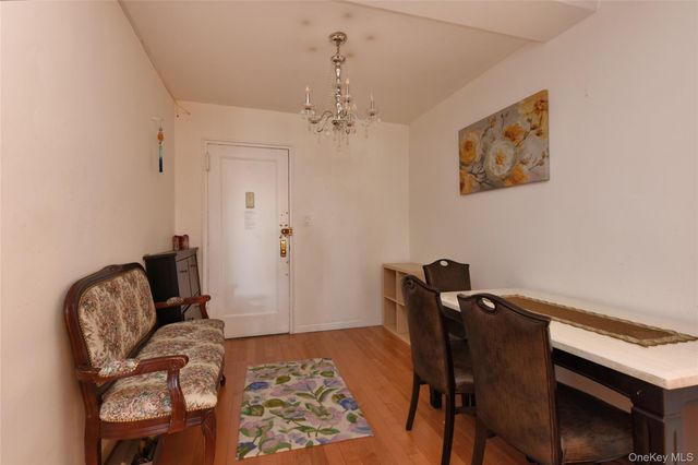 141-16 25th Road 2A, Flushing, NY 11354