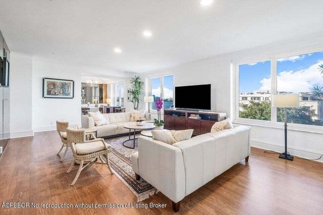 150 Bradley 0403 Place 403, Palm Beach, FL 33480