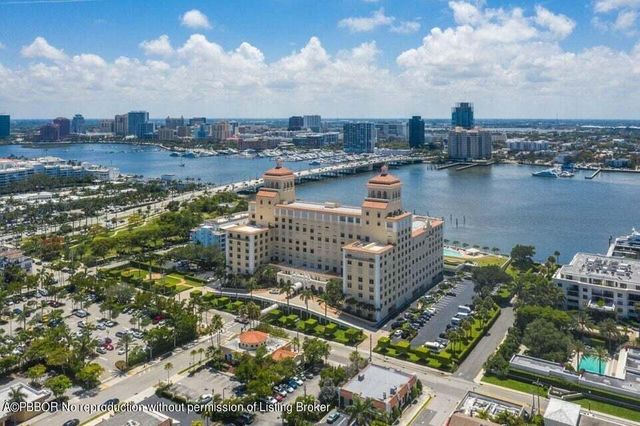 150 Bradley 0403 Place 403, Palm Beach, FL 33480