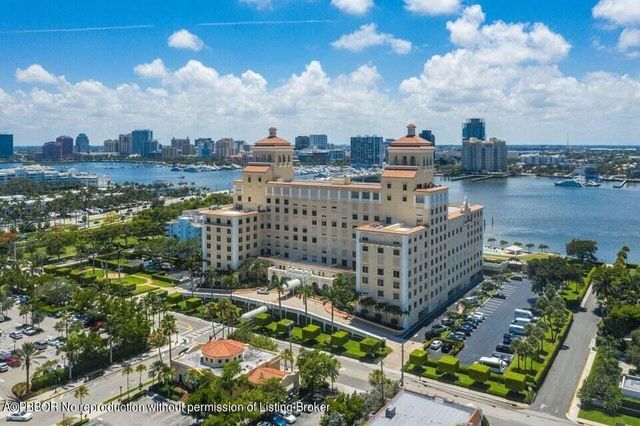 150 Bradley 0403 Place 403, Palm Beach, FL 33480