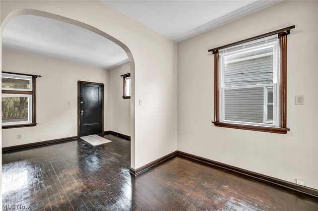 3704 E 52nd Street, Cleveland, OH 44105