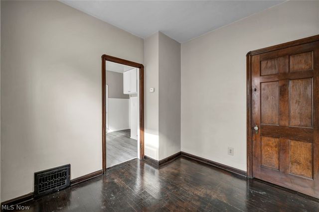 3704 E 52nd Street, Cleveland, OH 44105