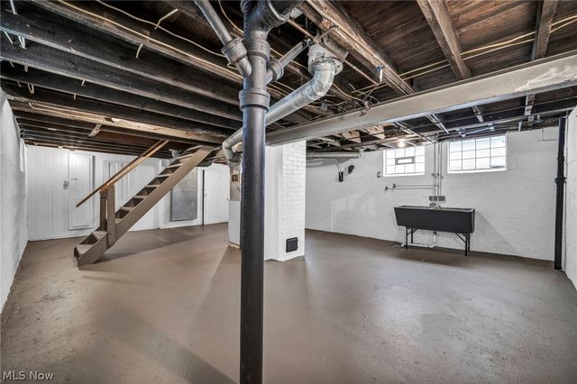 3704 E 52nd Street, Cleveland, OH 44105