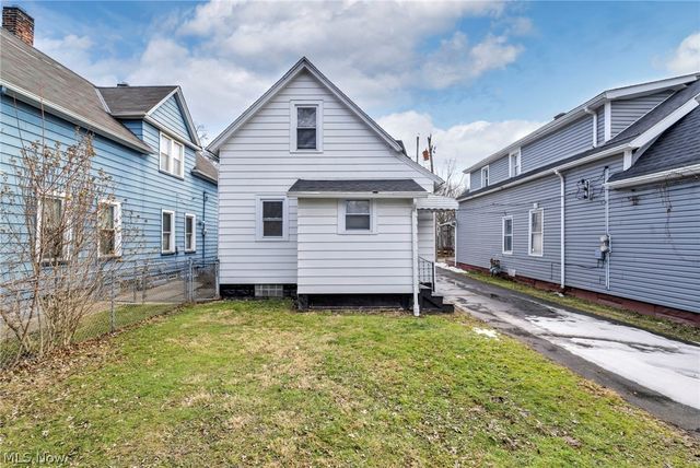 3704 E 52nd Street, Cleveland, OH 44105