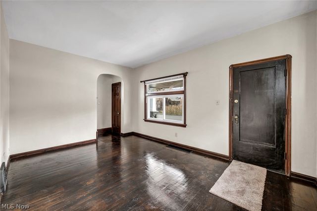 3704 E 52nd Street, Cleveland, OH 44105