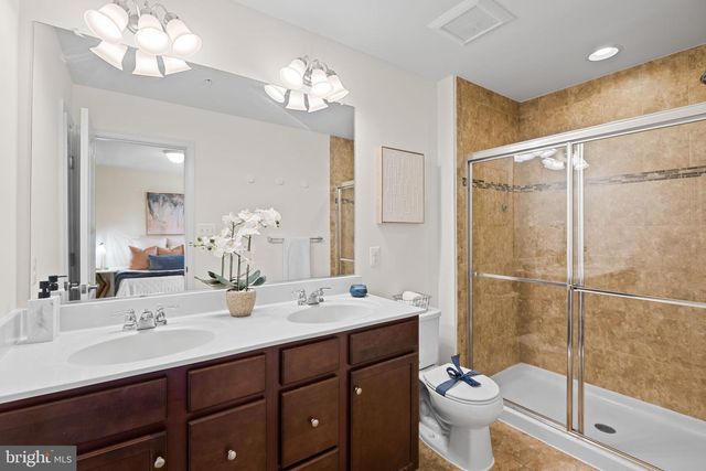 12751 LONGFORD GLEN DR, Germantown, MD 20874
