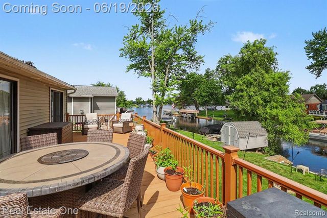 2445 Ethel Drive, Wolverine Lake, MI 48390