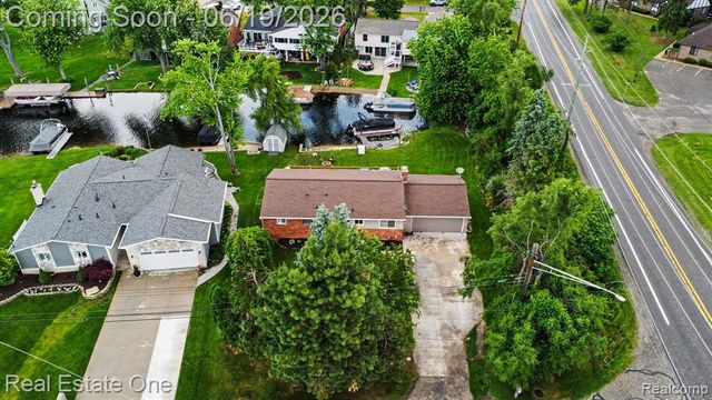 2445 Ethel Drive, Wolverine Lake, MI 48390
