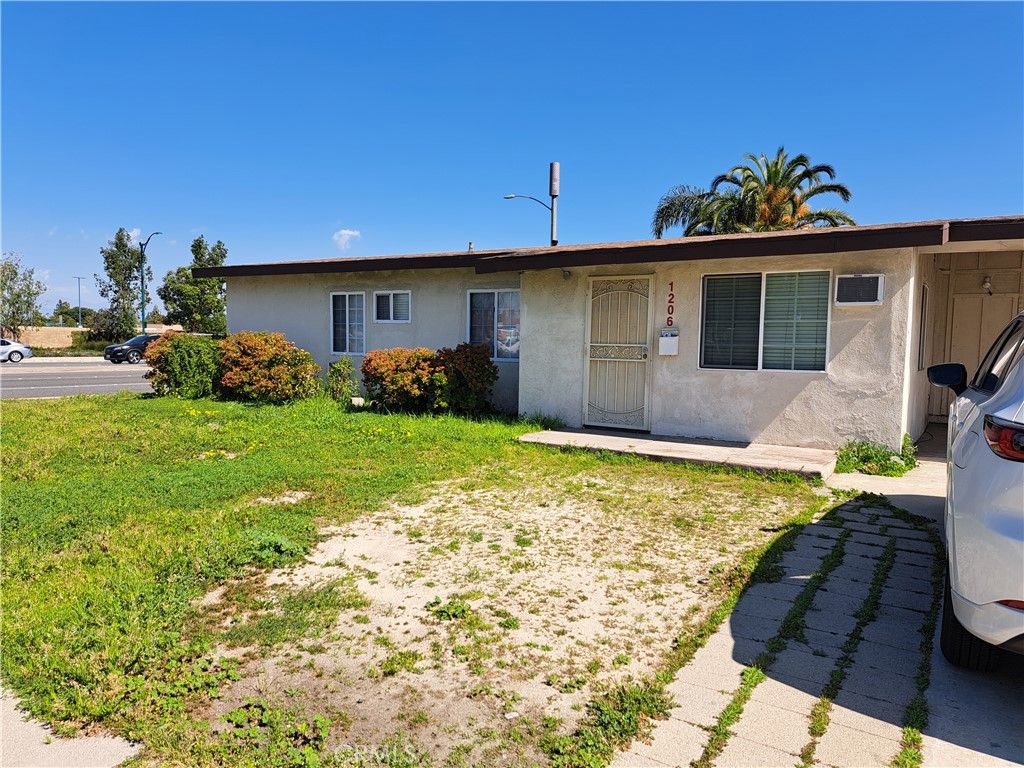 1206 S Palm, Anaheim, CA 92805 — exterior