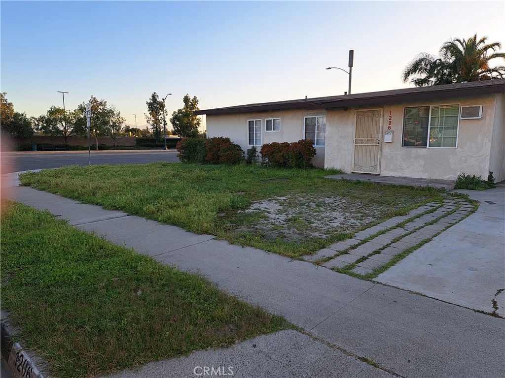 1206 S Palm, Anaheim, CA 92805 — photo 2