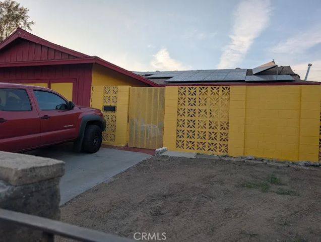 13107 Del Sur, San Fernando, CA 91340