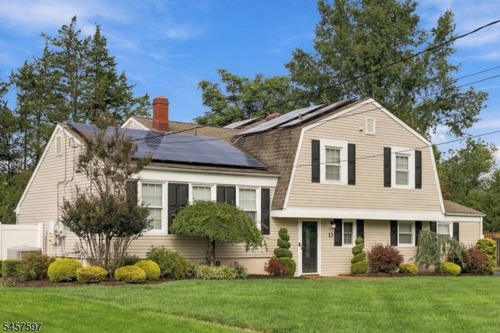 13 Nottingham Way, Hillsborough Twp., NJ 08844 — photo 5