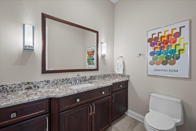 23 Heritage Drive, Highland Park, IL 60035