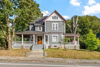 91 Orchard St, Leominster, MA 01453