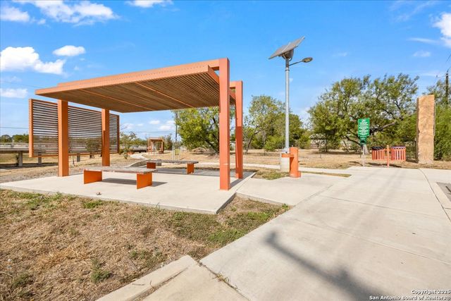 331 N San Ignacio, San Antonio, TX 78237