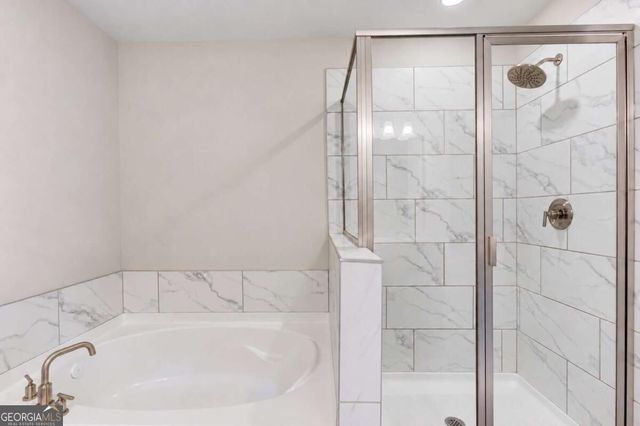 1182 Lanier Willow Path, Buford, GA 30518