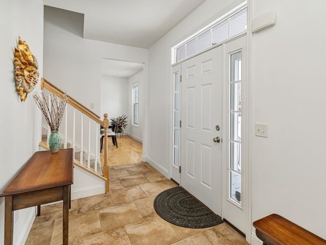 144 Royal Drive, South Burlington, VT 05403