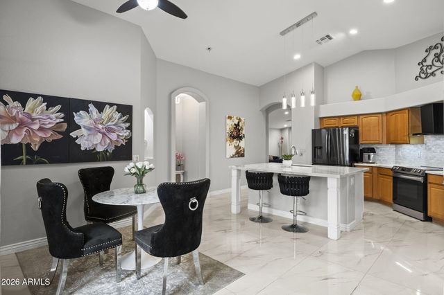 2011 E RENEE Drive, Phoenix, AZ 85024