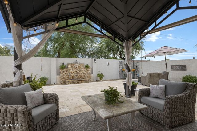 2011 E RENEE Drive, Phoenix, AZ 85024