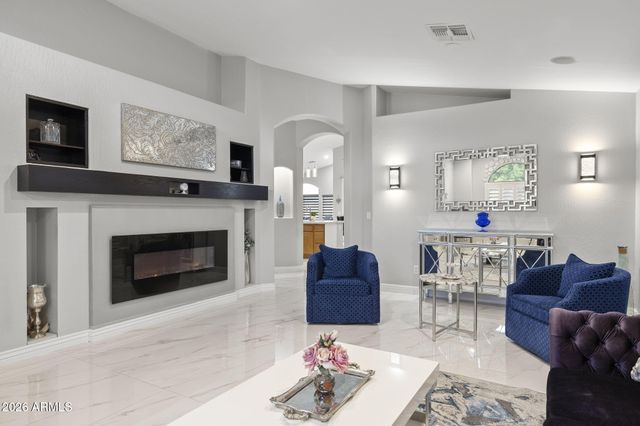 2011 E RENEE Drive, Phoenix, AZ 85024