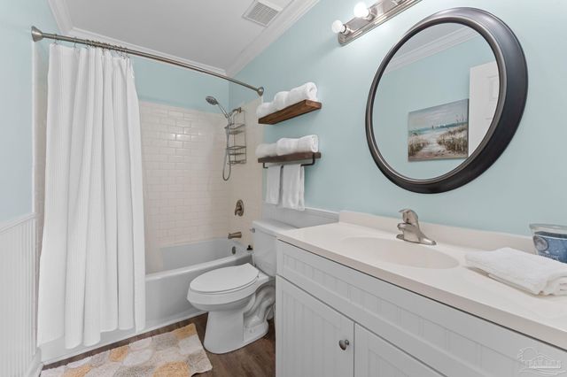 4068 Spinnaker Dr 202, Gulf Shores, AL 36542